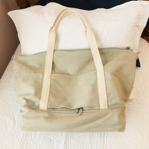 Lo & Sons Catalina Deluxe Tote